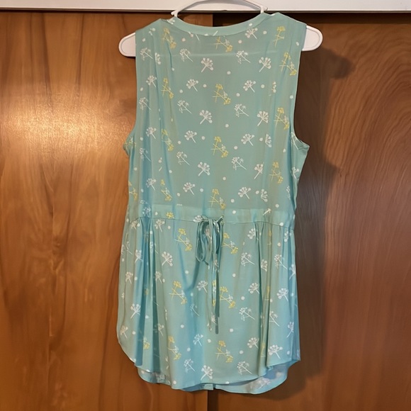 ModCloth Summer Top - Picture 2 of 4